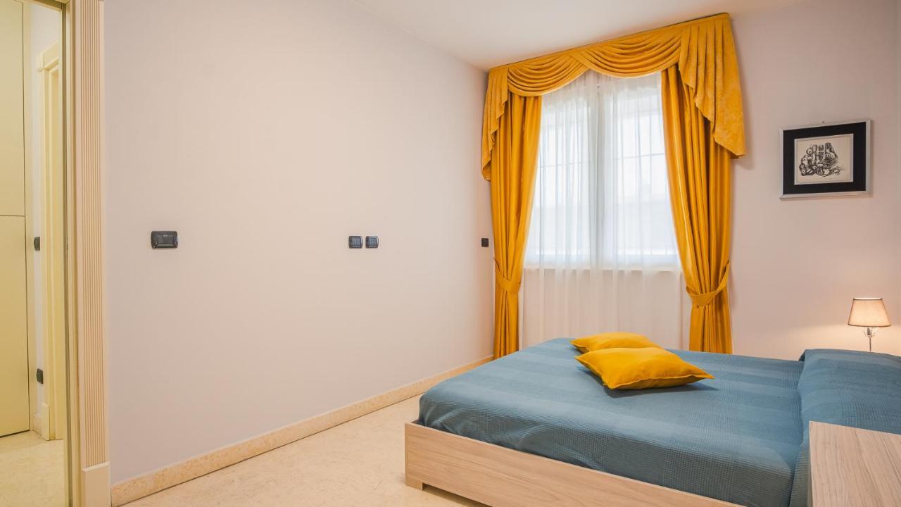 Relais Du Lac Loft - Italian Homing デセンツァーノ・デル・ガルダ エクステリア 写真